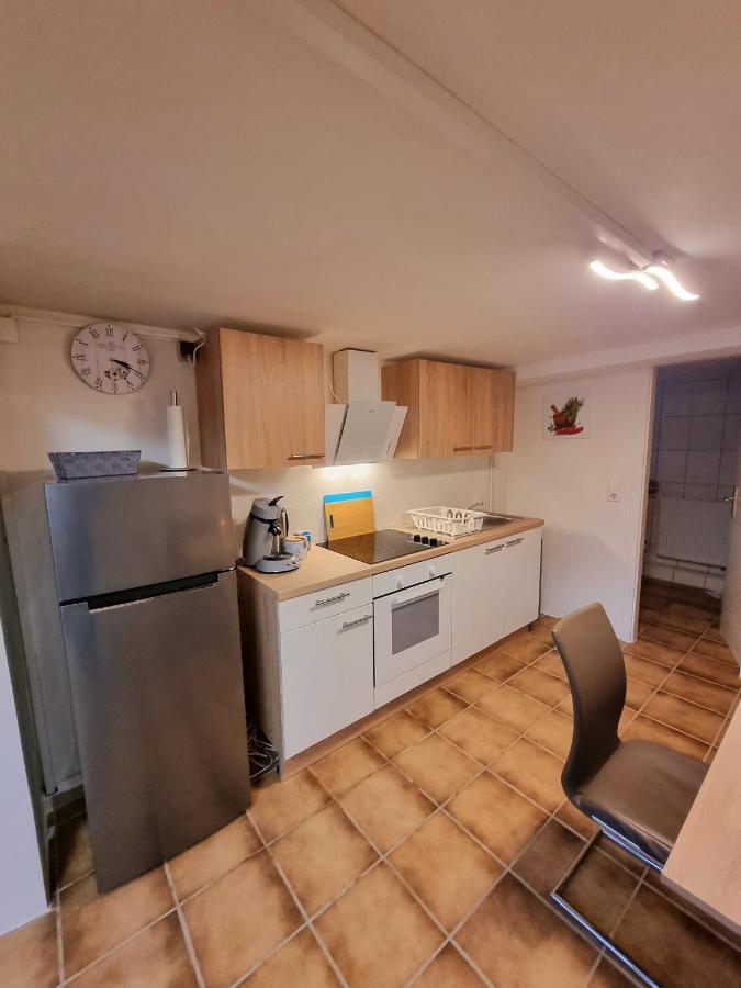 Souterrainwohnung Zentrale Lage In Детмольд Екстер'єр фото